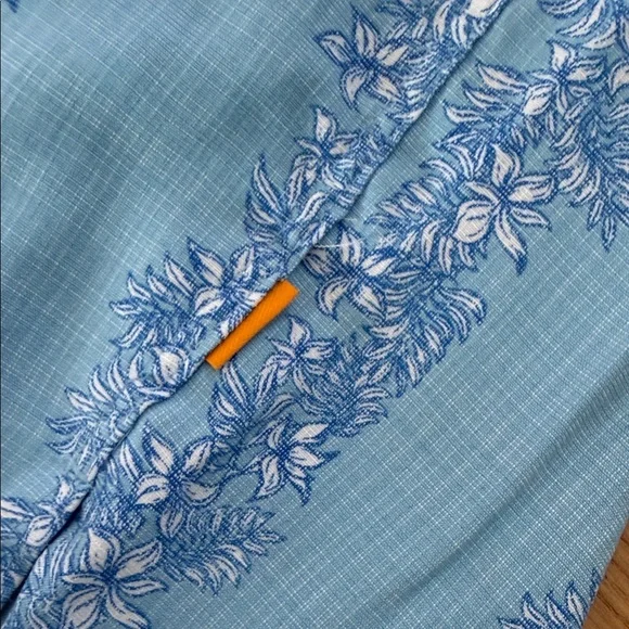 Quicksilver Waterman Blue Floral Short Sleeve Shirt Hawaiian Tropical Large - Picture 4 of 8